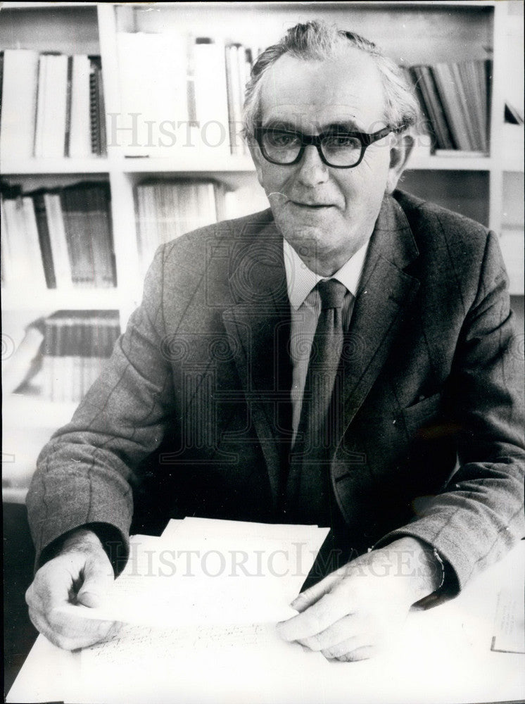 1972 Press Photo Dr. R. Porter, of Oxford University ,Nobel Prize for Medicine - Historic Images