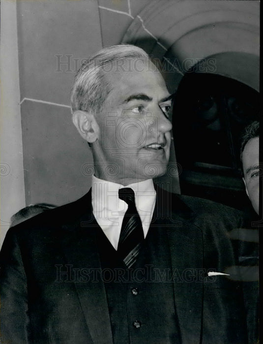 1967 Press Photo German Delegate At Geneva Weapons Talks - Historic Images