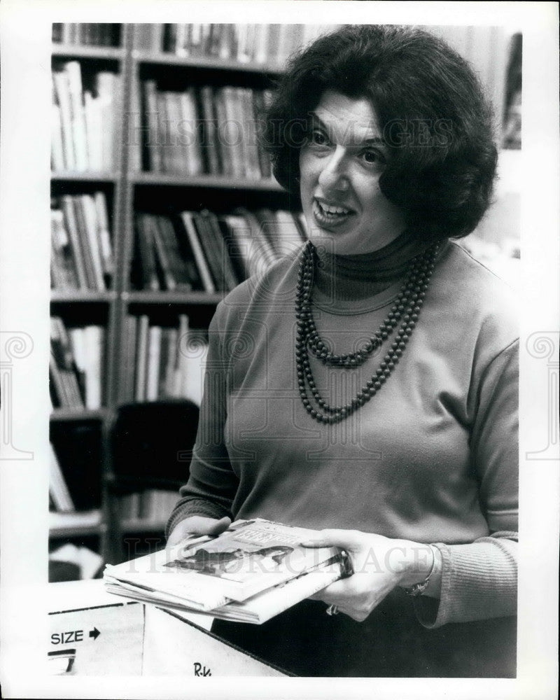 Press Photo Woman at the library - KSB23557-Historic Images