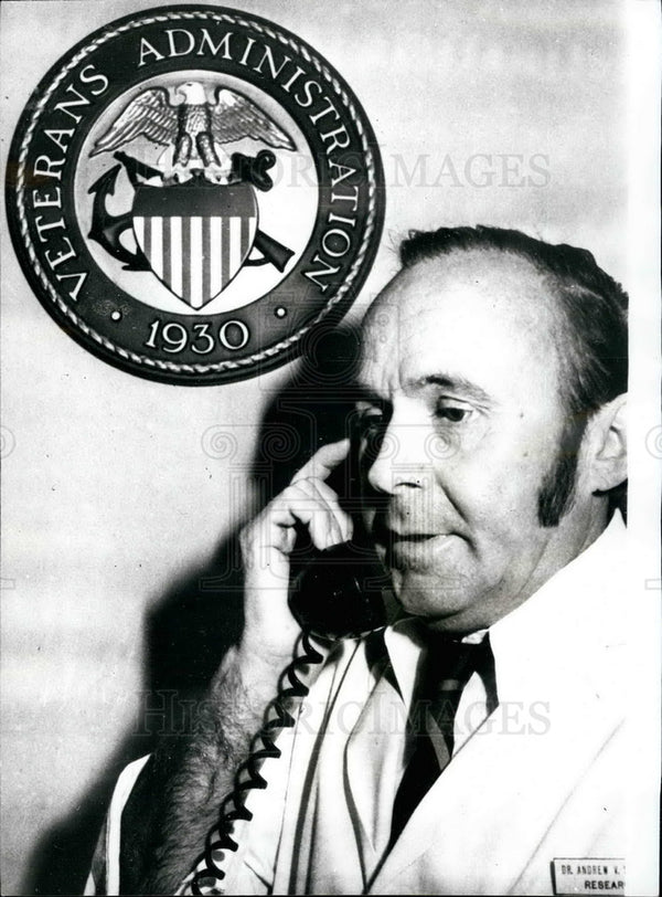 1977 Dr. Andrew Schally Shares Nobel Prize For Medicine - Historic Images