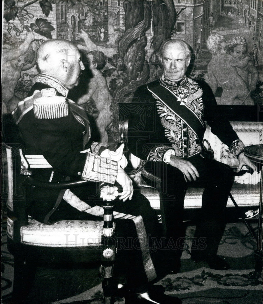 1969 Sir John Russell,Amb of G.B. & General Franco (L) of Spain - Historic Images