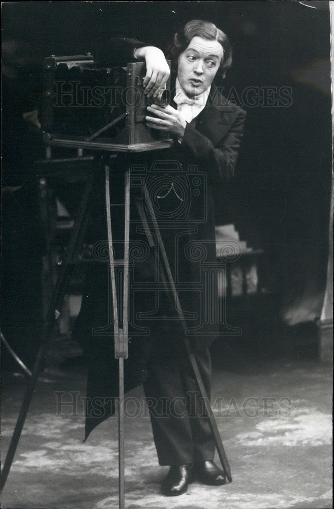 1976 Press Photo Actor Michael Rothwell - Historic Images