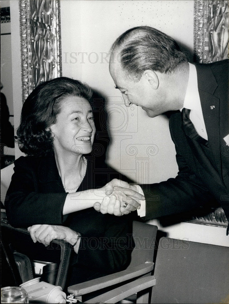 1971, Dr. Katharina Focke &amp; Dr. W.K.N. Schmelzer At Lancaster House - Historic Images