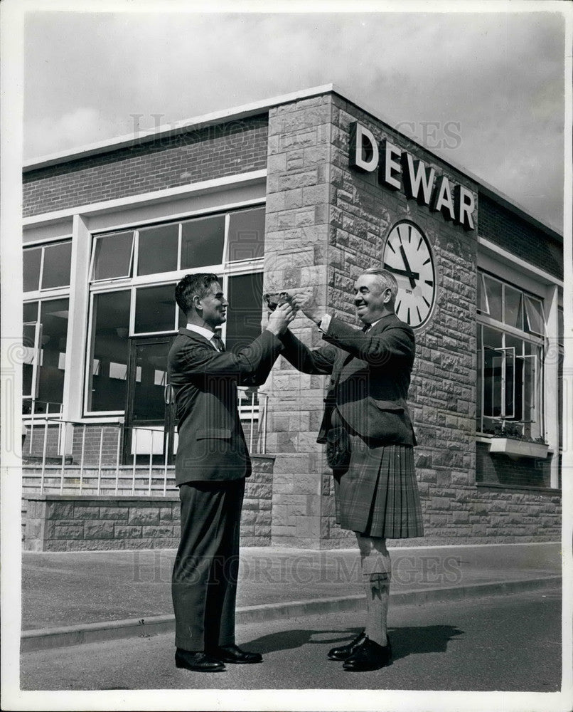 1962 Lord Polwarth Toasts New Whiskey Plant With Quaich  - Historic Images