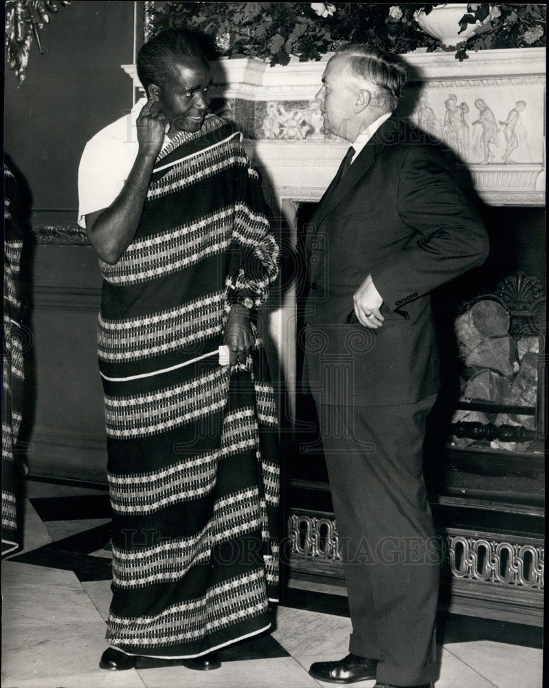 Press Photo P.M. Mr. Harold Wilson, &amp; Pres.Kaunda of Zambia - KSB24331-Historic Images