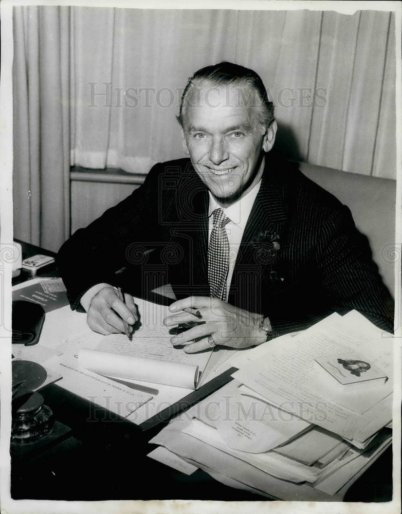 Press Photo Actor Douglas Fairbanks - KSB24679 - Historic Images