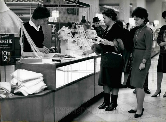 1964, Moscow's newest Department Store - KSB25087 - Historic Images