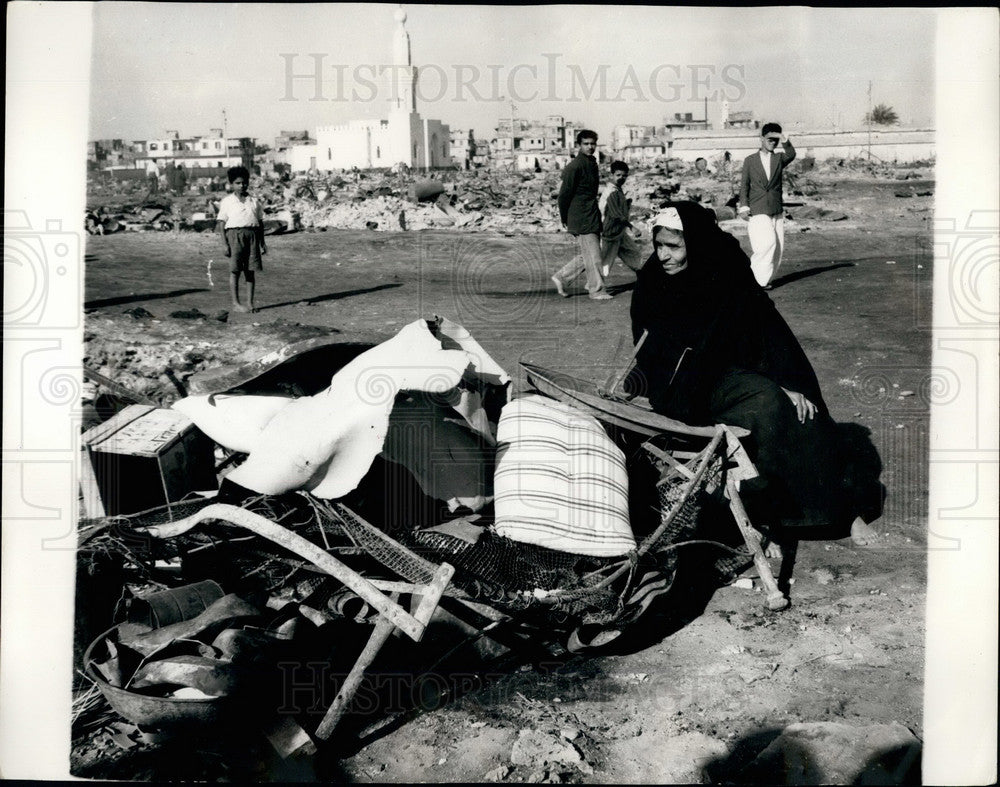 1956, Port Said Arab Woman Sits With Belongings Salvaged From Scene - Historic Images