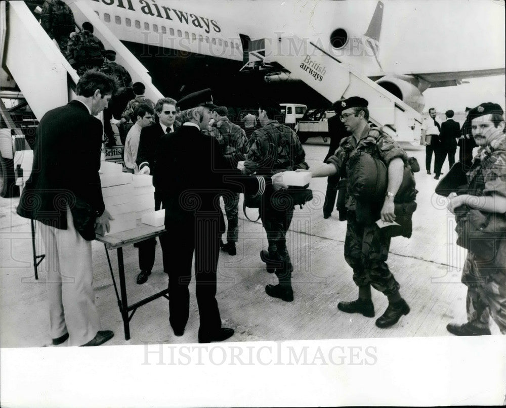Members of the Territorial Army  - Historic Images