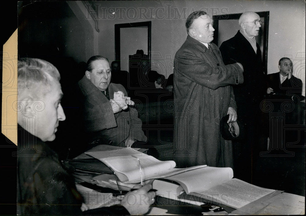 1953 Press Photo Law-suit against iron profiteers with 70 accused - KSB26883-Historic Images