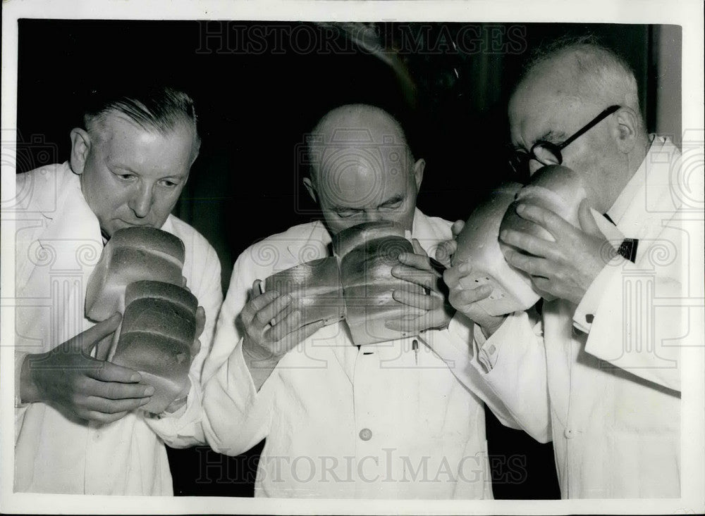 1959 Press Photo "The British Baker" and "Confectionery and Baking Craft" - Historic Images