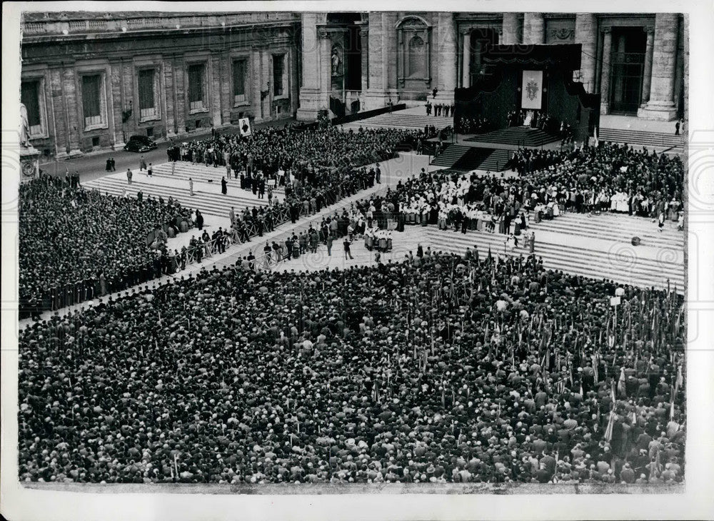 1952 Press Photo Pope, St Paul Cathedral - KSB27441-Historic Images