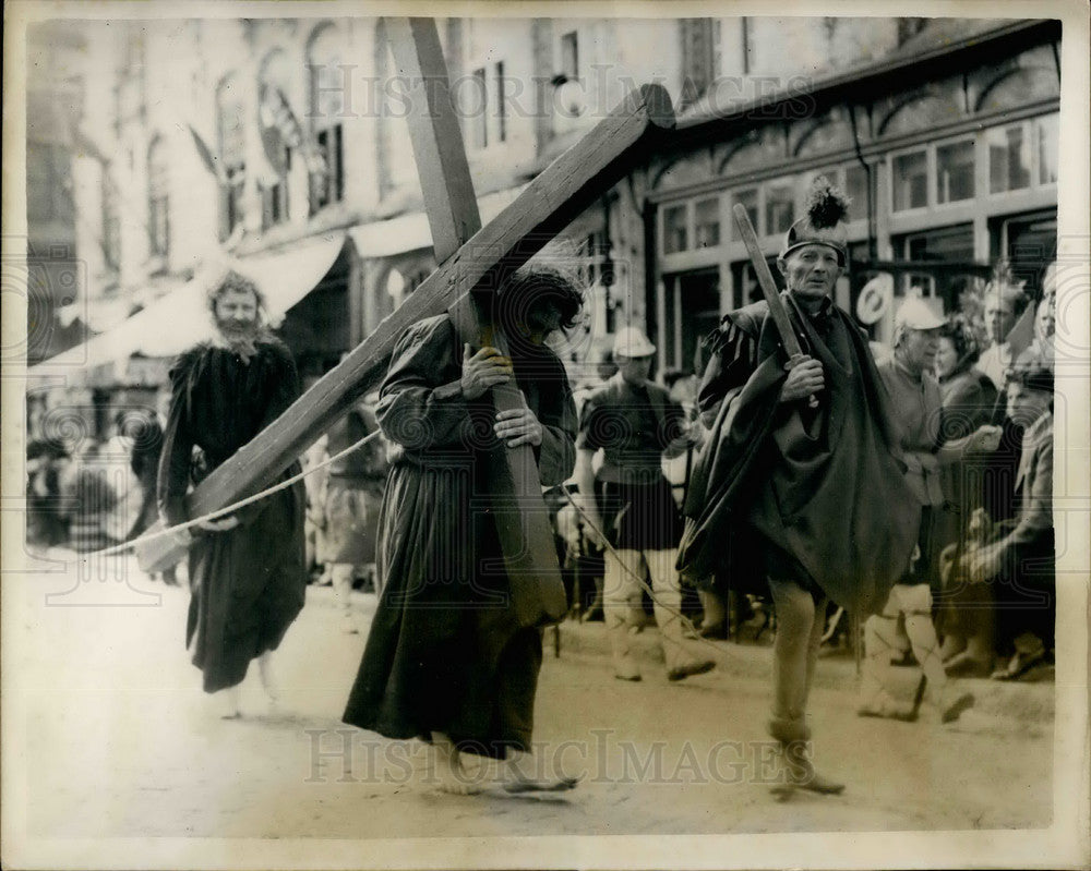  Belgian procession of penitents – - Historic Images