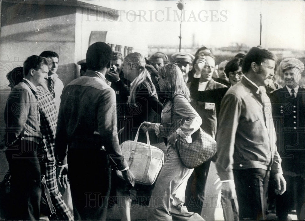 1976 Hijacked TWA Boeing 727 Airliner Lands In Paris - Historic Images