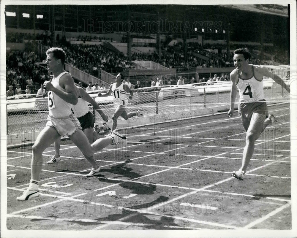 1964 Robbie Brightwell wins 200  meters at Intl Athletics at white City - Historic Images