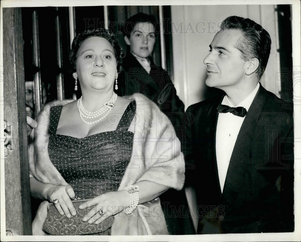 1958 Press Photo Actor Rossano Brazzi and wife - KSB29471-Historic Images