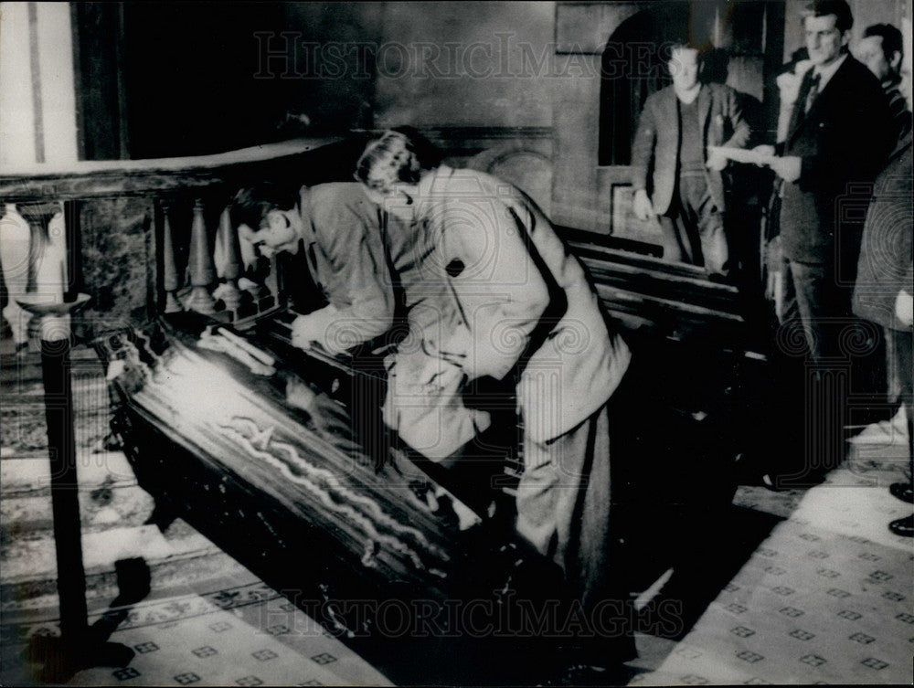 1966 Press Photo Coffins of gas leak victims - KSB29793-Historic Images