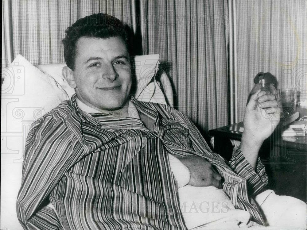 1965 Policeman Wounded in Kensington Gun Drama Making Good Progress - Historic Images