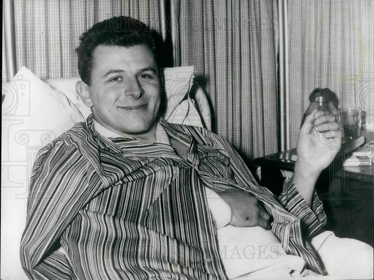1965 Policeman Wounded in Kensington Gun Drama Making Good Progress - Historic Images