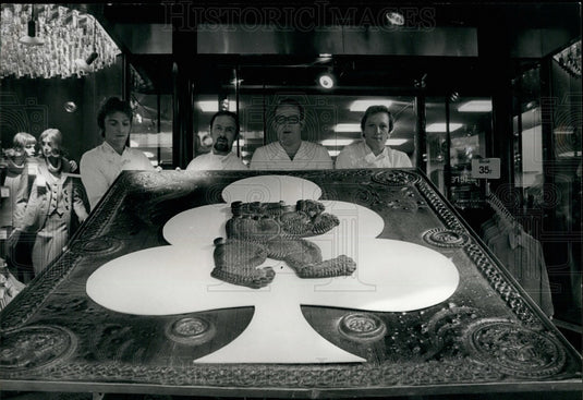 1977 Cookies Called "Biber" Specialties of Swiss Town of St. Gallen - Historic Images