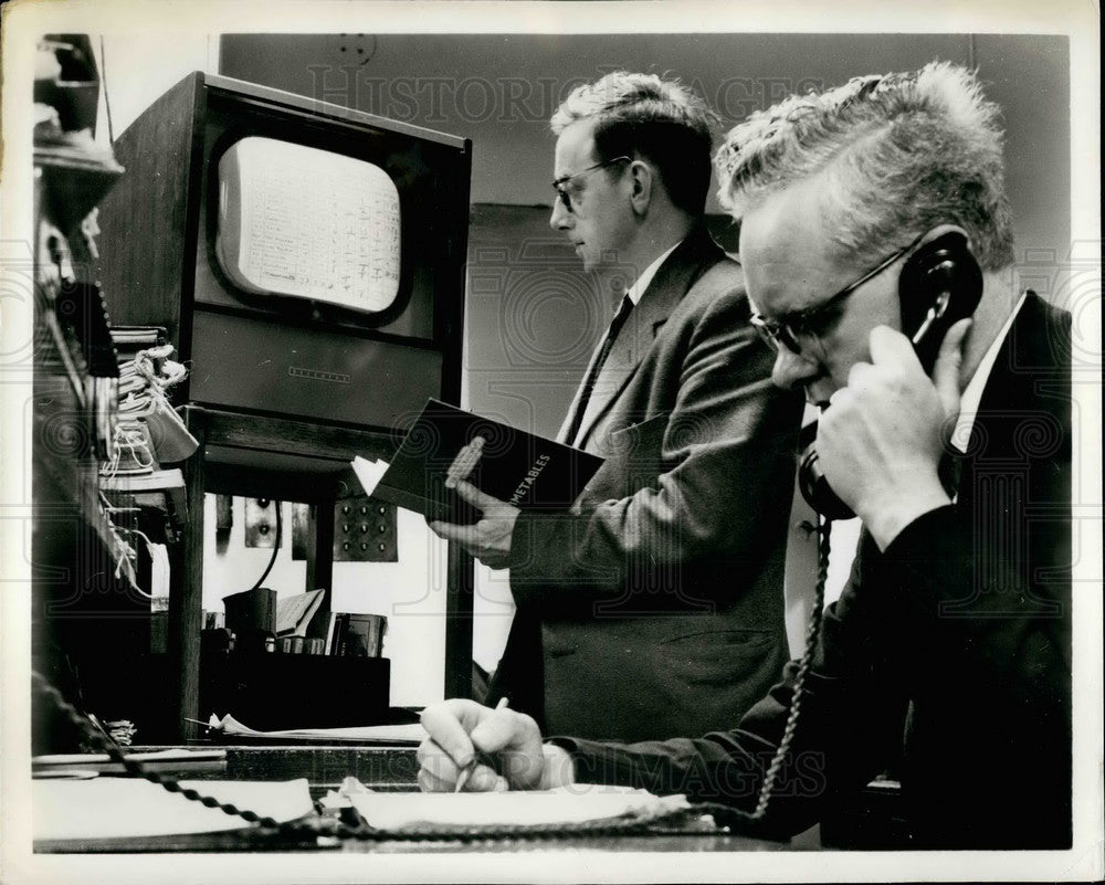 1959 Press Photo Deccafex Closed-circuit Television System Used By Railways-Historic Images