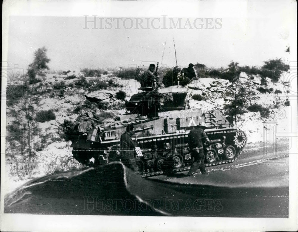 1967, Tanks in Jordan - KSB30723 - Historic Images