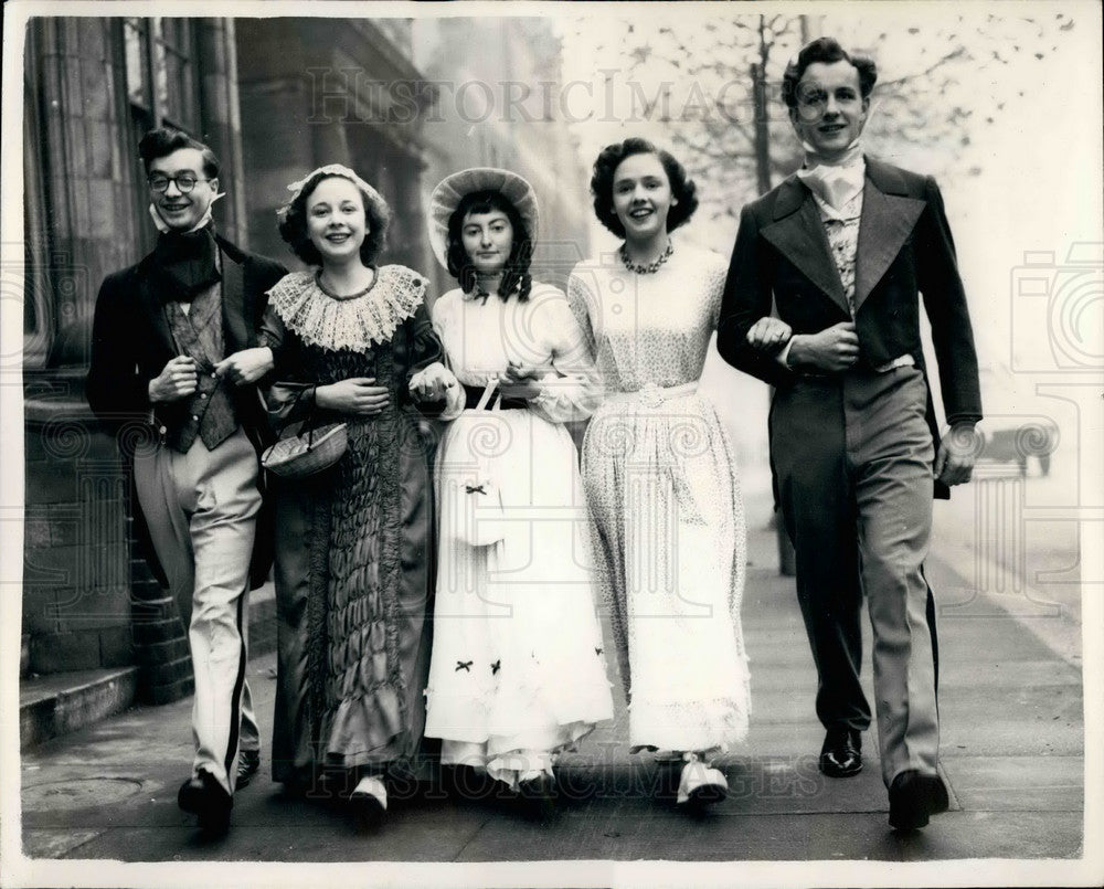 1954 A &quot;Dickens fair&quot;, in Manor Place Baths  - Historic Images