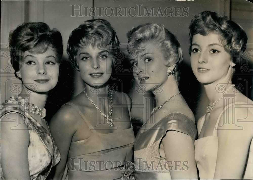 1958, Fall and Winter Hairstyles - KSB32115 - Historic Images