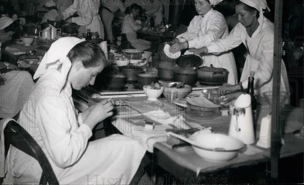 1955 Press Photo Best Housewife Contest Candidates In Paris - KSB32291 - Historic Images