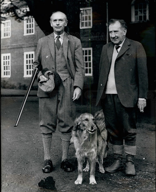 1963 Sir Alec Home and his host, Wilfred Hill-wood - Historic Images