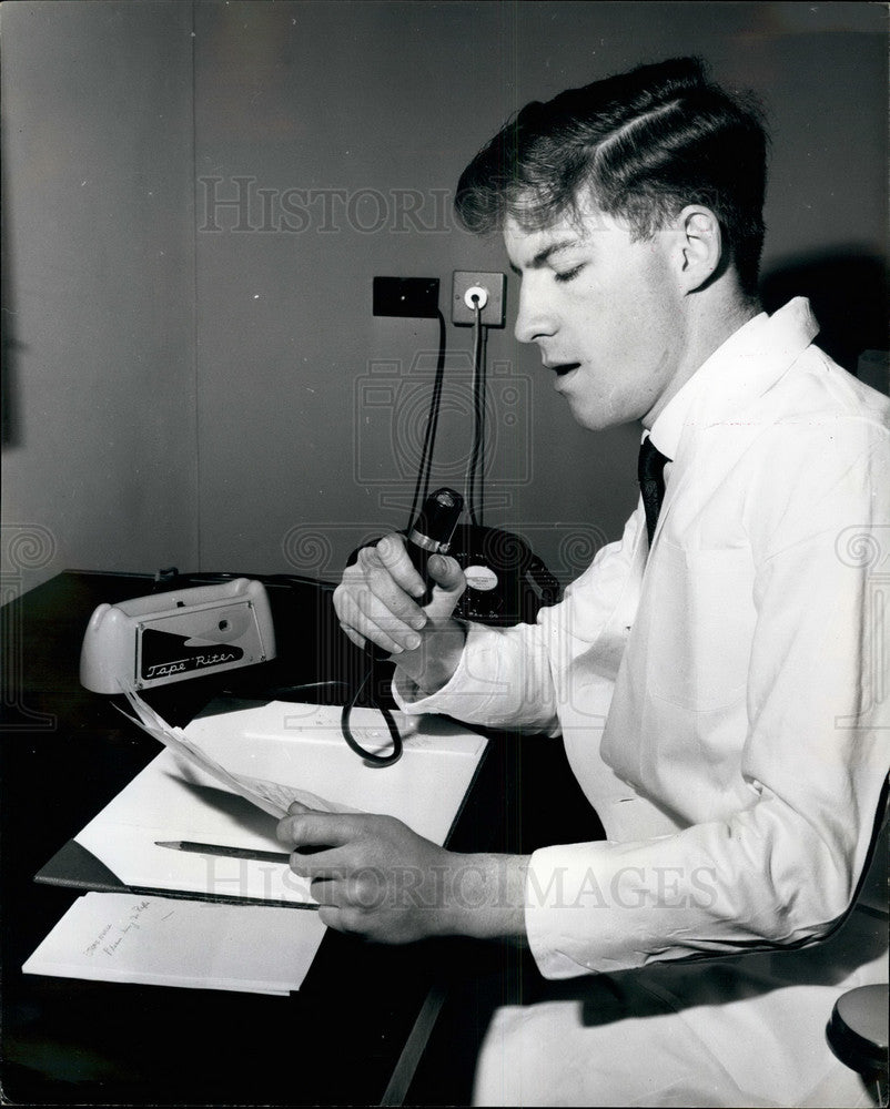 Press Photo Cancer Research Sutton, Surrey branch of Royal Marsden Hospital - Historic Images