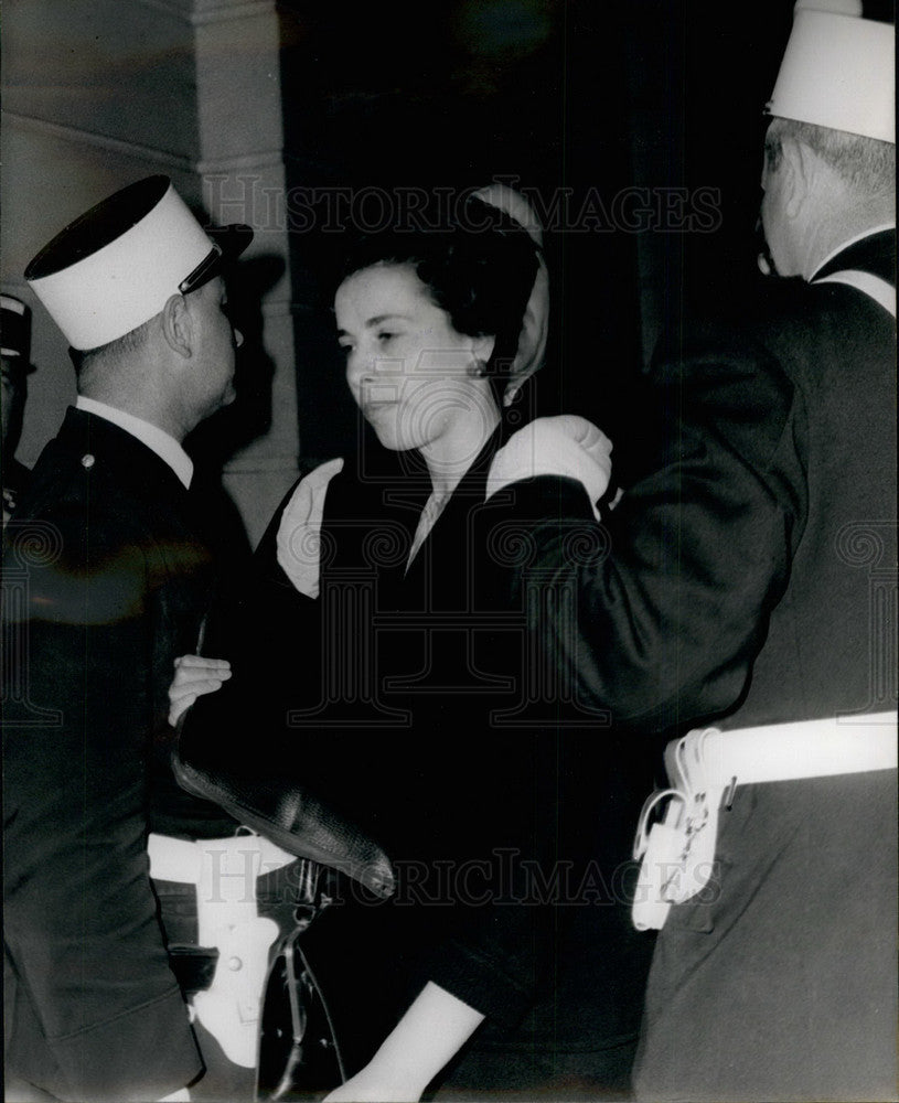  Mme Taron,mother of murder victim at trial of killer - Historic Images