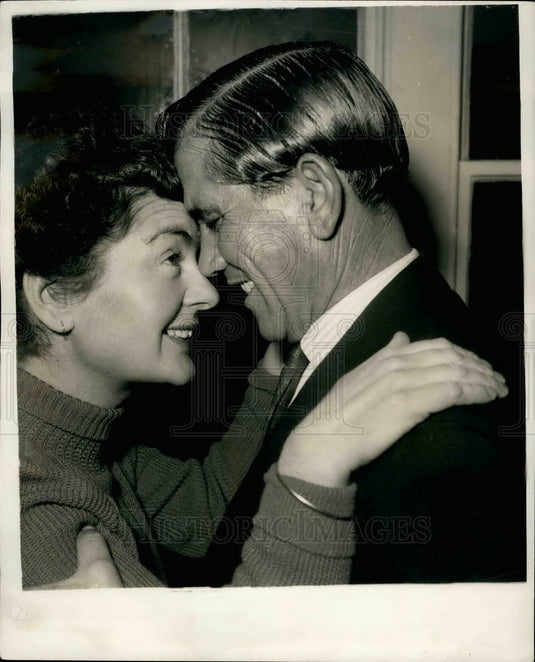 1956 Press Photo Jane Stewart-Liberty The "Rebel Heiress" comes home - Historic Images