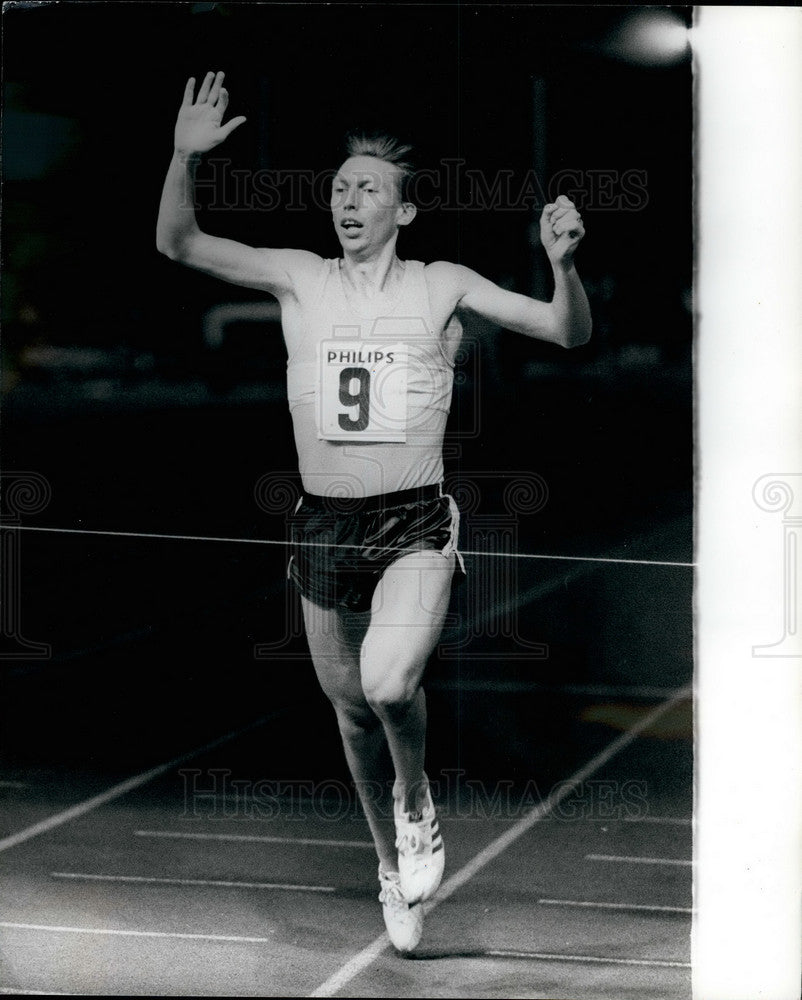 1979 Press Photo David Moorcroft wins Bannister mile at Crystal Palace-Historic Images