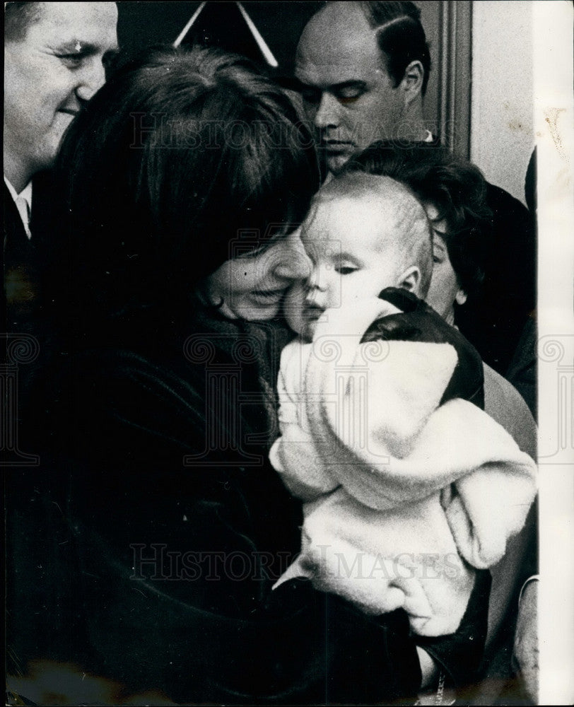 1966, Baby Tina Wingels,kidnapped and returned - KSB33563 - Historic Images