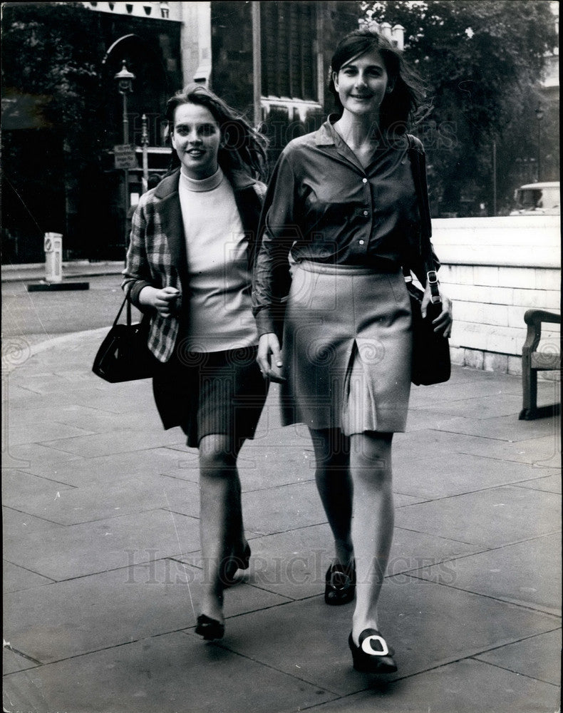 1969 Press Photo Beston &amp; Alda Milmer-barry,female Parliamentary clerks-Historic Images