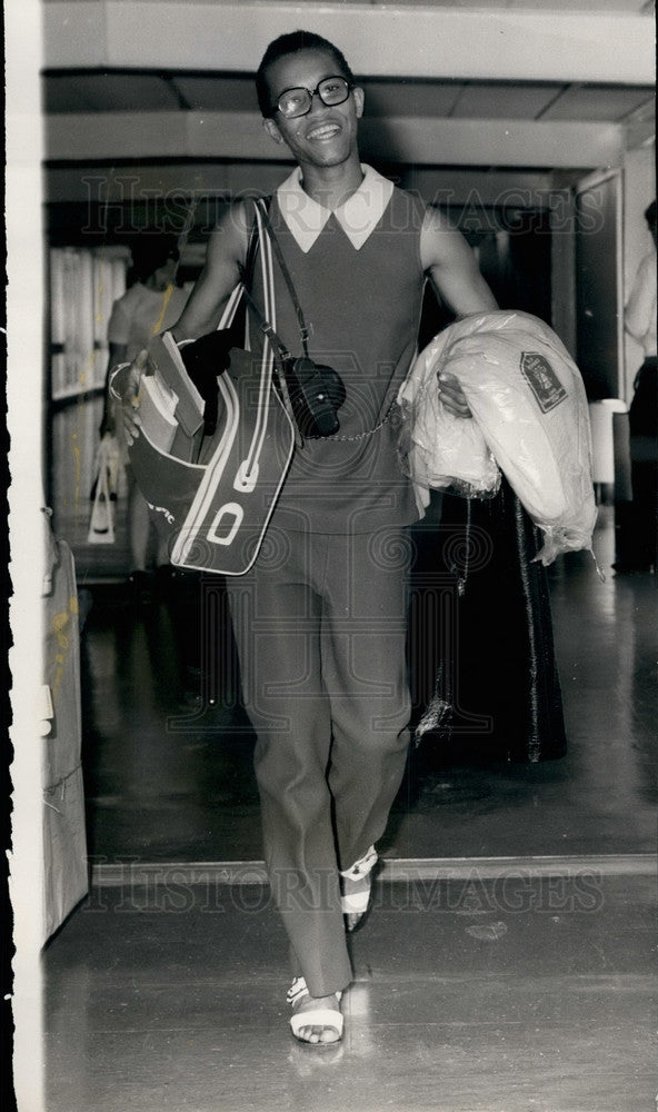 1971 Press Photo Runner Marilyn Neufville returns to Jamaica to train for Olympi - Historic Images