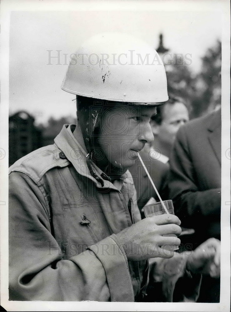 1959 Lieutenant J. Westlake Royal Corps Signals Team Race Marble - Historic Images