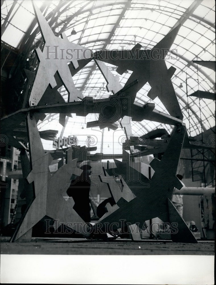 1958 Press Photo Household art show in Paris - KSB35335-Historic Images