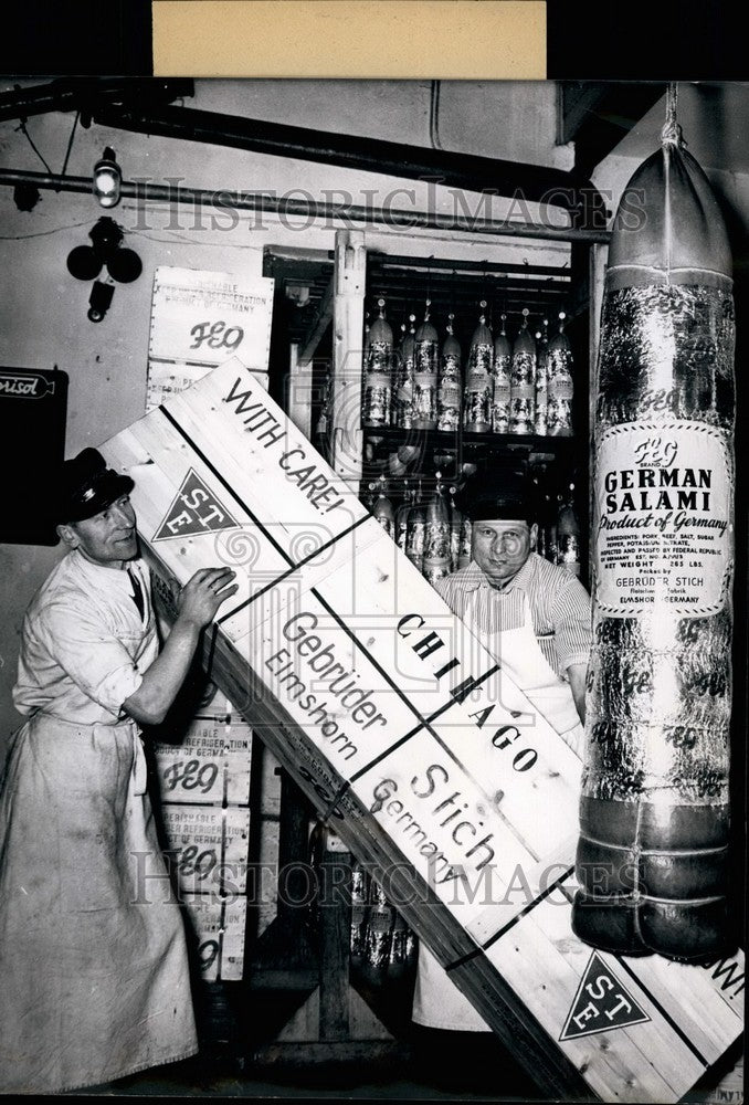 1955, The biggest sausage in the world - KSB35645 - Historic Images