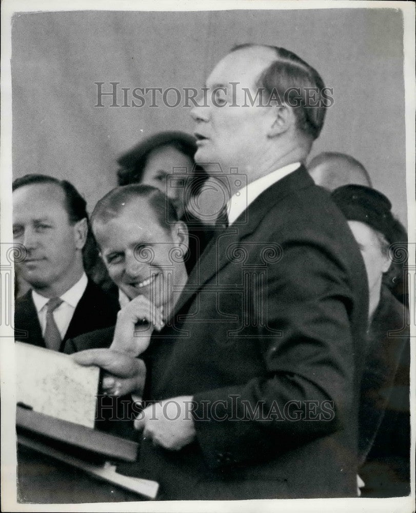 Press Photo Duke of Edinburgh Opens New Electronics Laboratory - KSB35713 - Historic Images