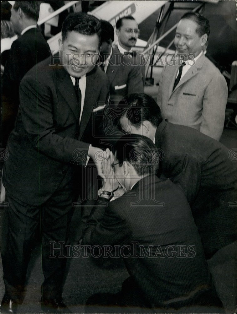 1964, Prince Norodom Sihanouk Cambodia Arrives Nice Airport - Historic Images