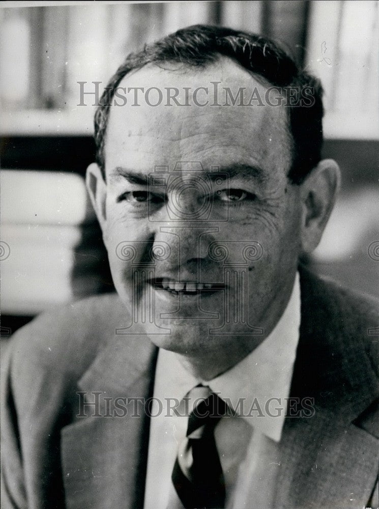 1978 Dr. Herbert A. Simon winner of the Nobel Prize in Economics - Historic Images