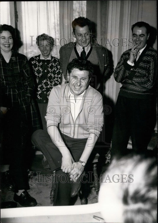 Press Photo Pierre Poujade Springs Surprise - KSB36391- Historic Images