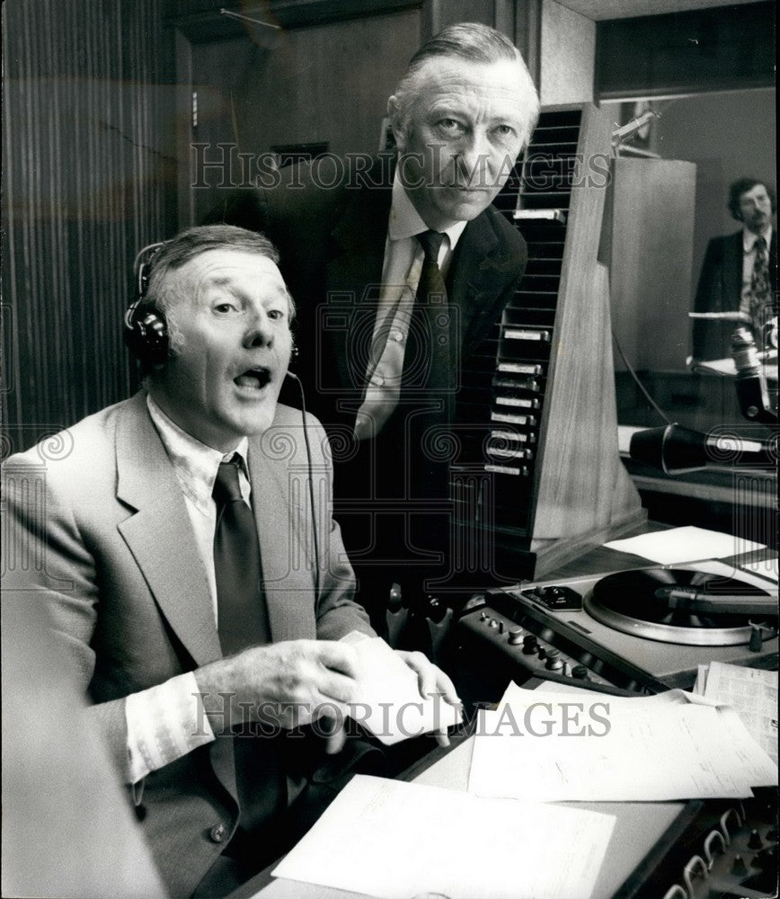 1974, Robert Carr Shadow Chancellor Jimmy Young Show BBC Interview - Historic Images