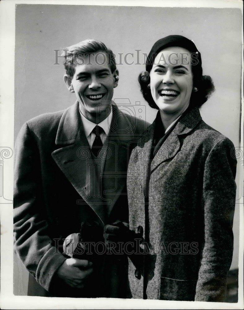 1954 Press Photo Singer Johnnie Ray &amp; Miss Beverley Pack - KSB36947-Historic Images