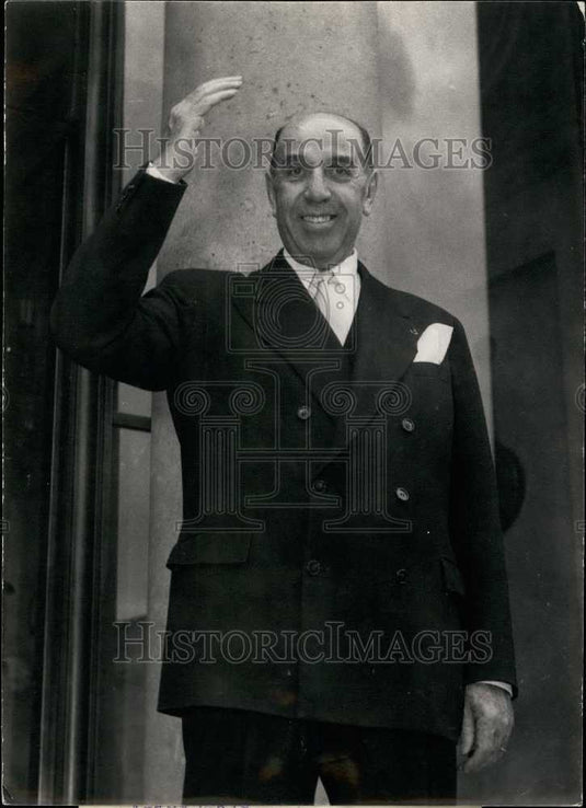 1955 Press Photo Tunisia's Council President Ben Ammar Leaving the Elysee Palace-Historic Images