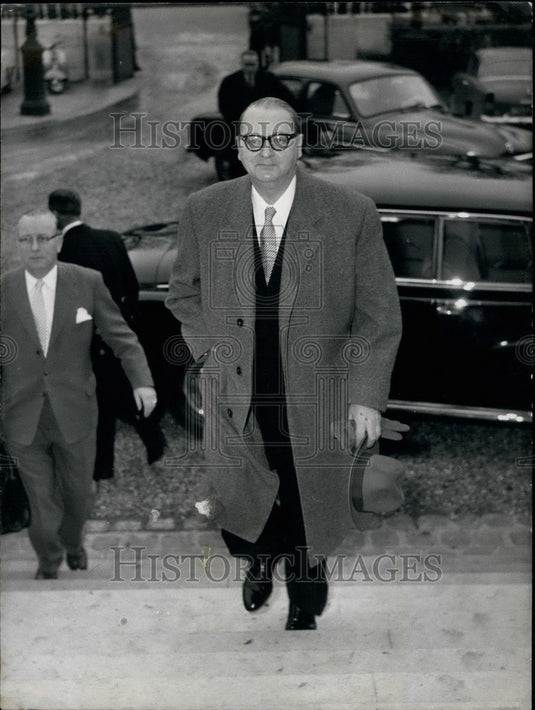 Press Photo Von Brentano Arrives Foreign Minsters Meeting Quai D'Orsay-Historic Images