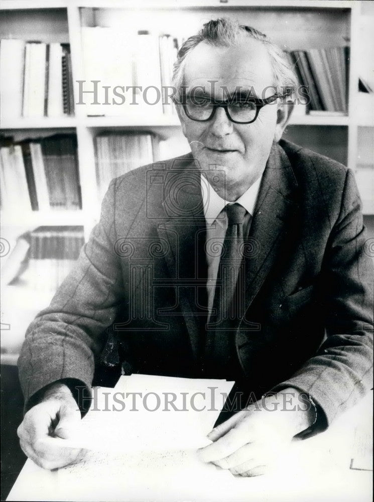 1972 Doctor R. Porter Oxford University Nobel Prize Medicine - Historic Images