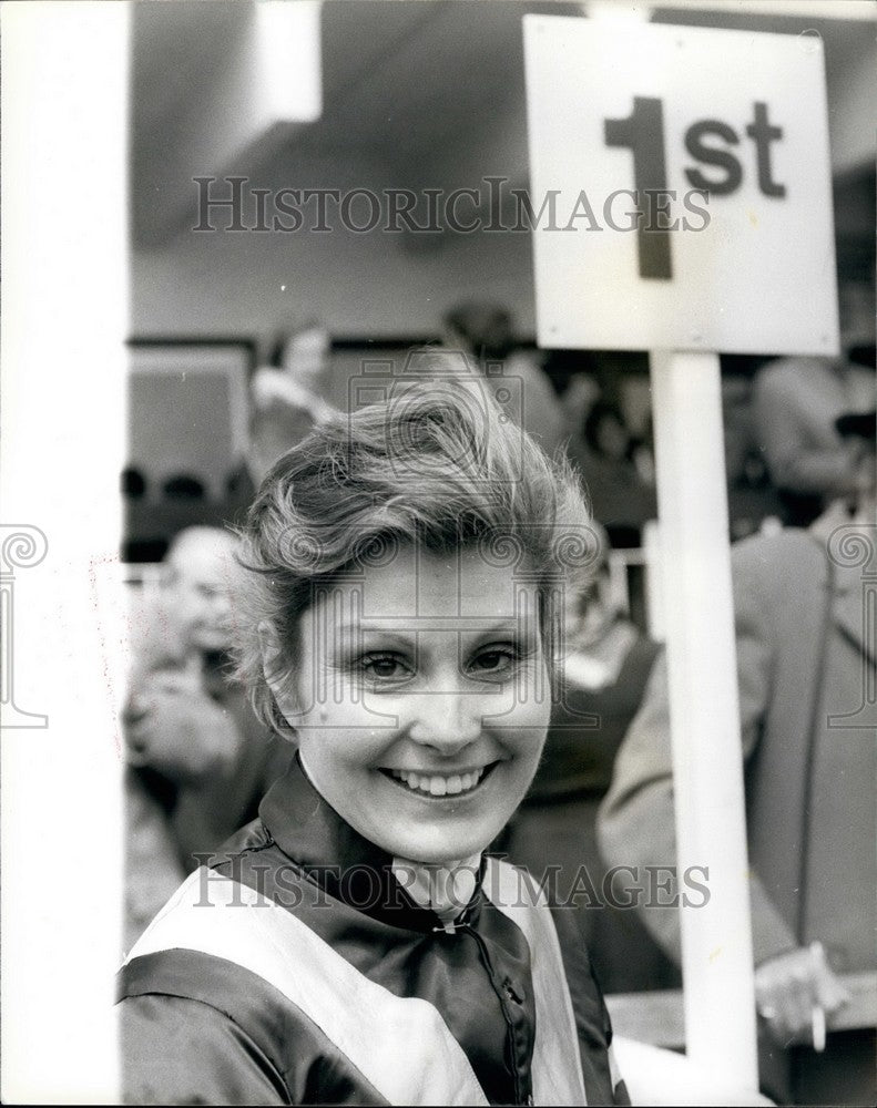 1977 Press Photo BBC, women newsreader,Angela Rippon - KSB38157-Historic Images